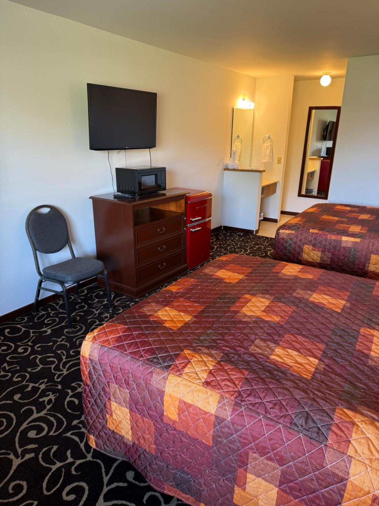 Malibu Inn Lake Delton Extérieur photo